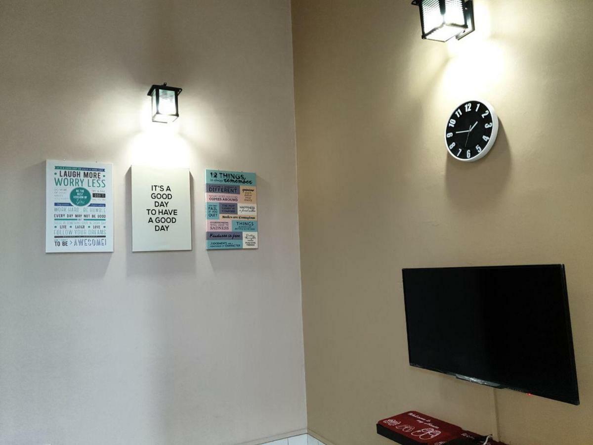 Lindanazri Homestay Mitc Melaka Exterior foto